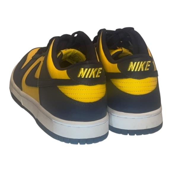🔥 Nike Dunk Low “Michigan” 2021 | Size 6.5Y / Women’s 8 | Brand New Deadstock - Picture 4 of 4